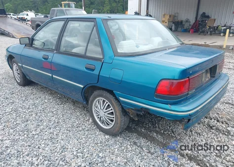 1993 Mercury Tracer z USA, uszkodzony, nr VIN 3MAPM10J7PR659799